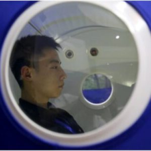 yperbaric Oxygen Chamber - Window